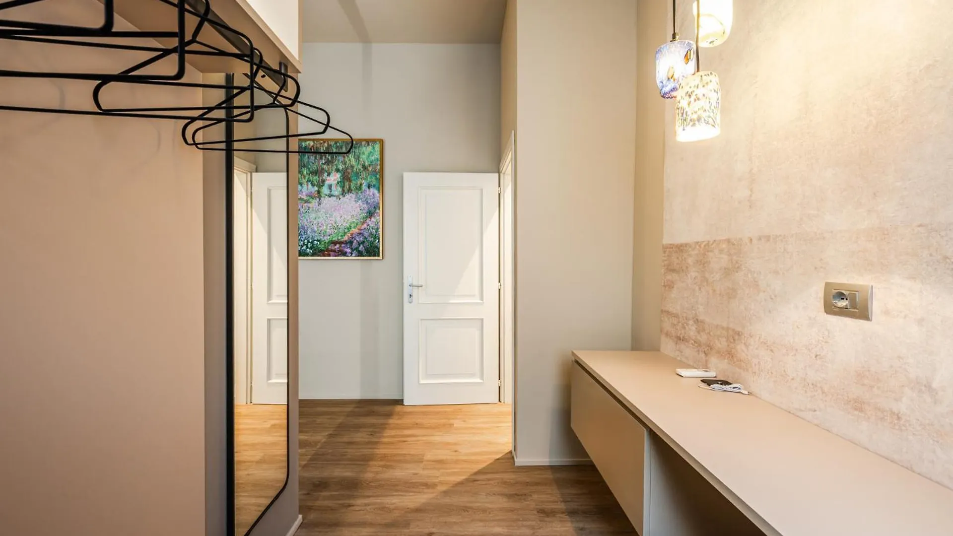 Urban Cottage Free Parking - Private Garden Bologna Villa